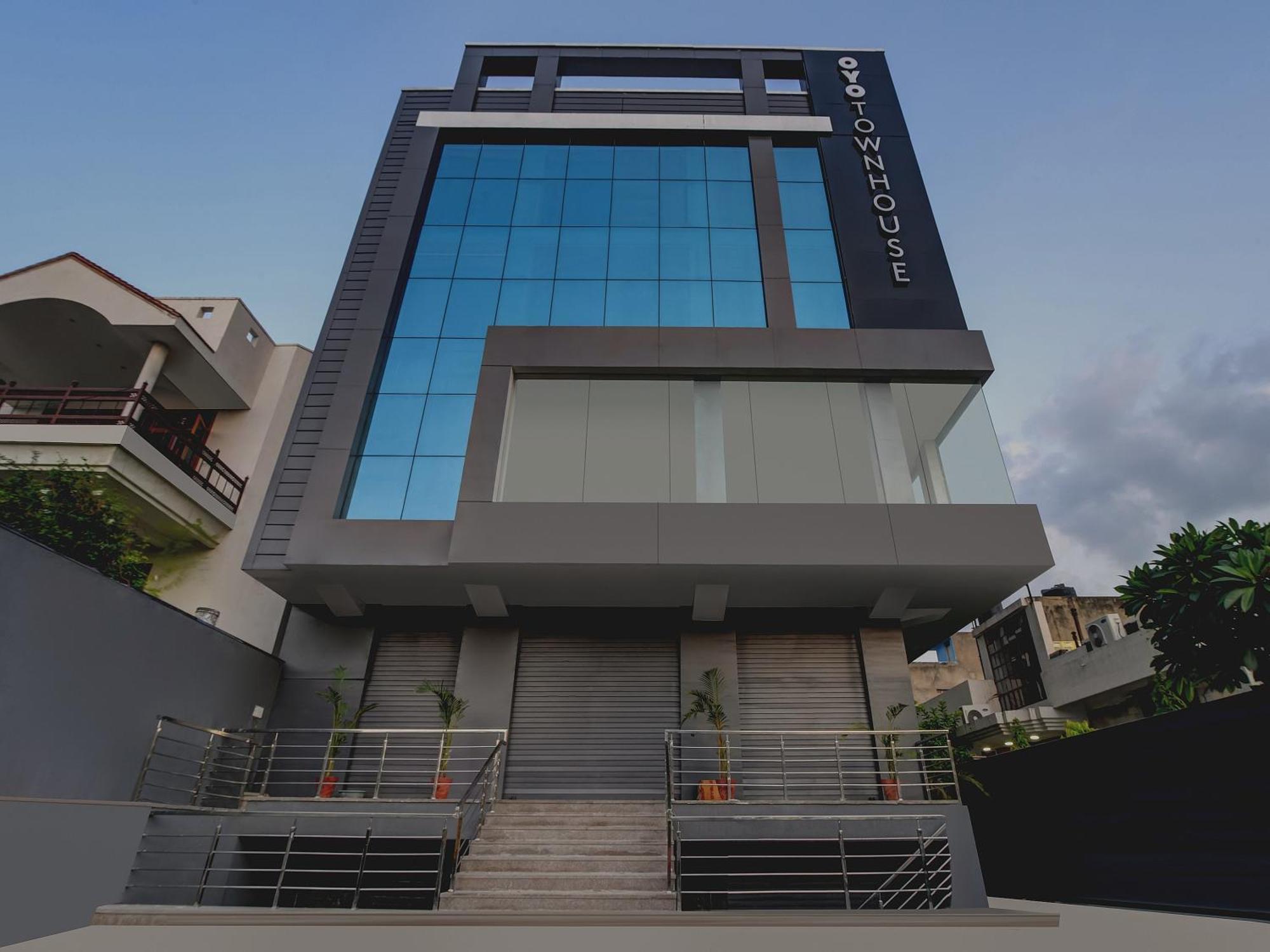 Townhouse 207 Hotel Downtown My Stay Jaipur Eksteriør billede